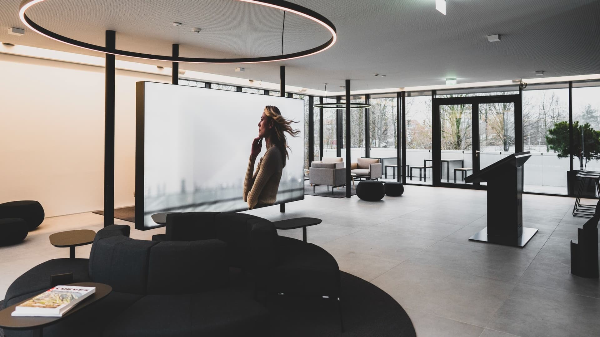 Lichtplanung – Lounge & Ladeplätze