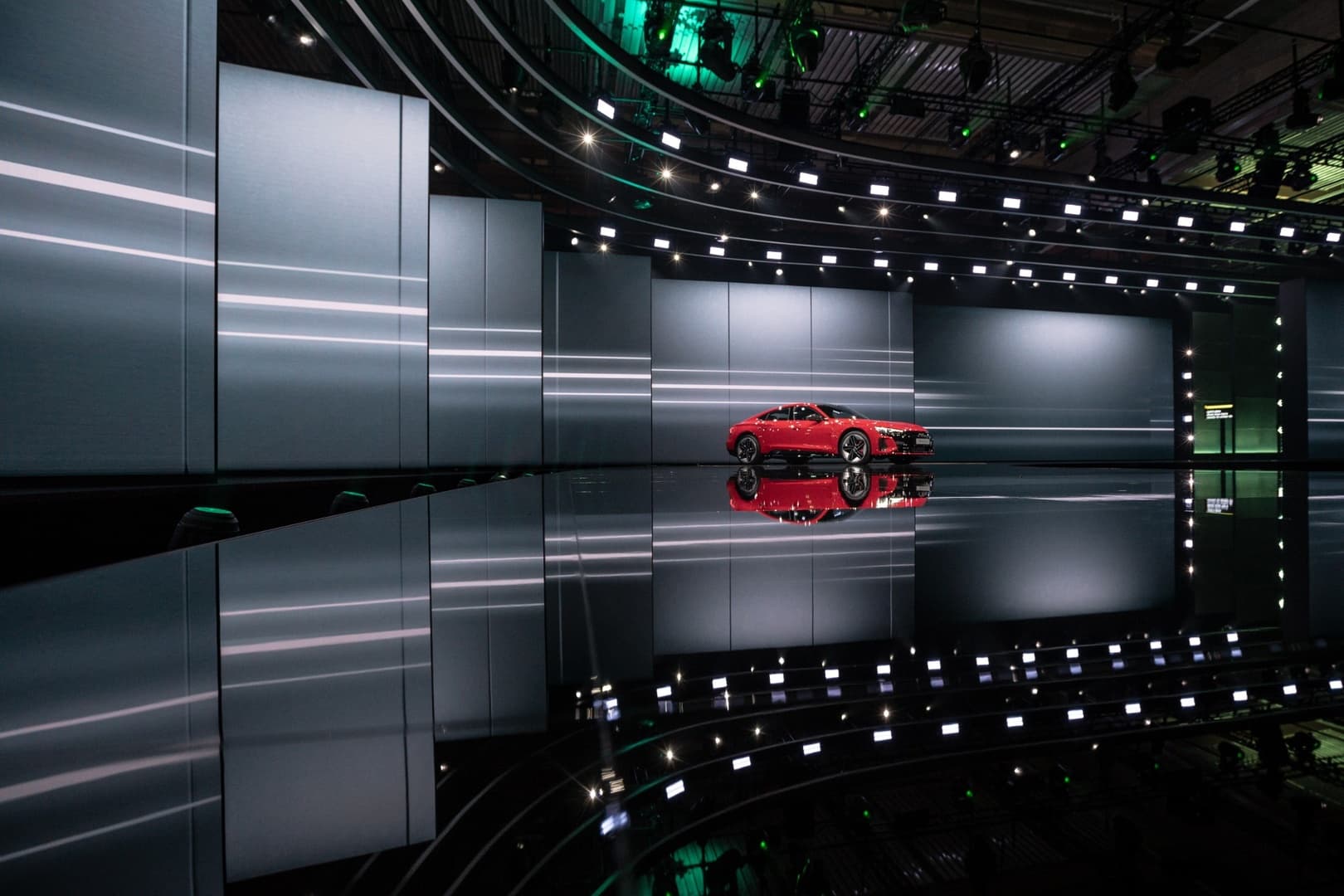 Audi Convention 2021 – Virtuelle Bühne für den e-tron GT
